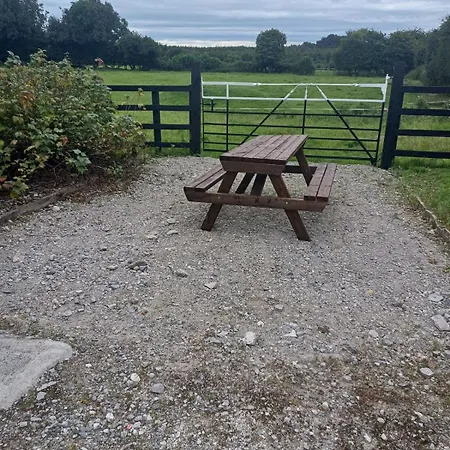 Escape To The Country *